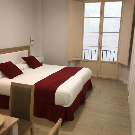 Pinar Malaga Rooms Bagian luar foto