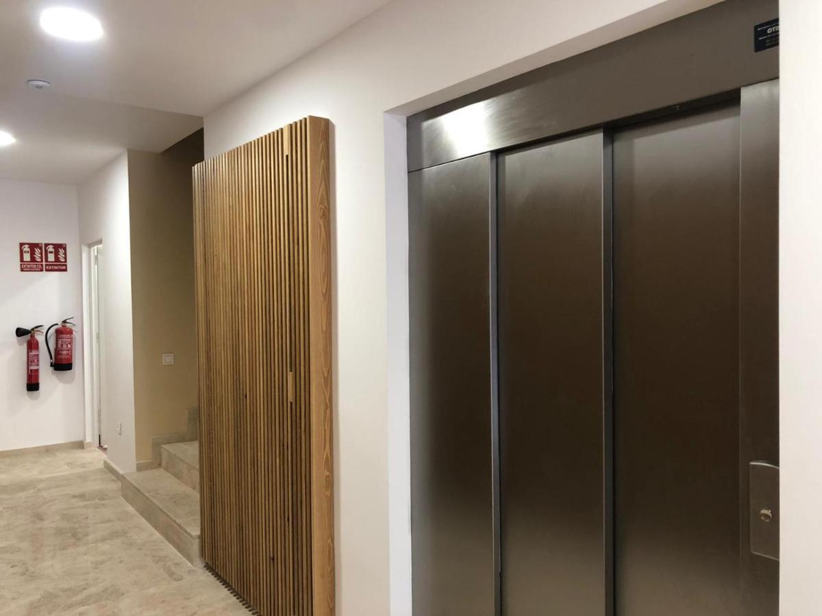 Pinar Malaga Rooms Bagian luar foto